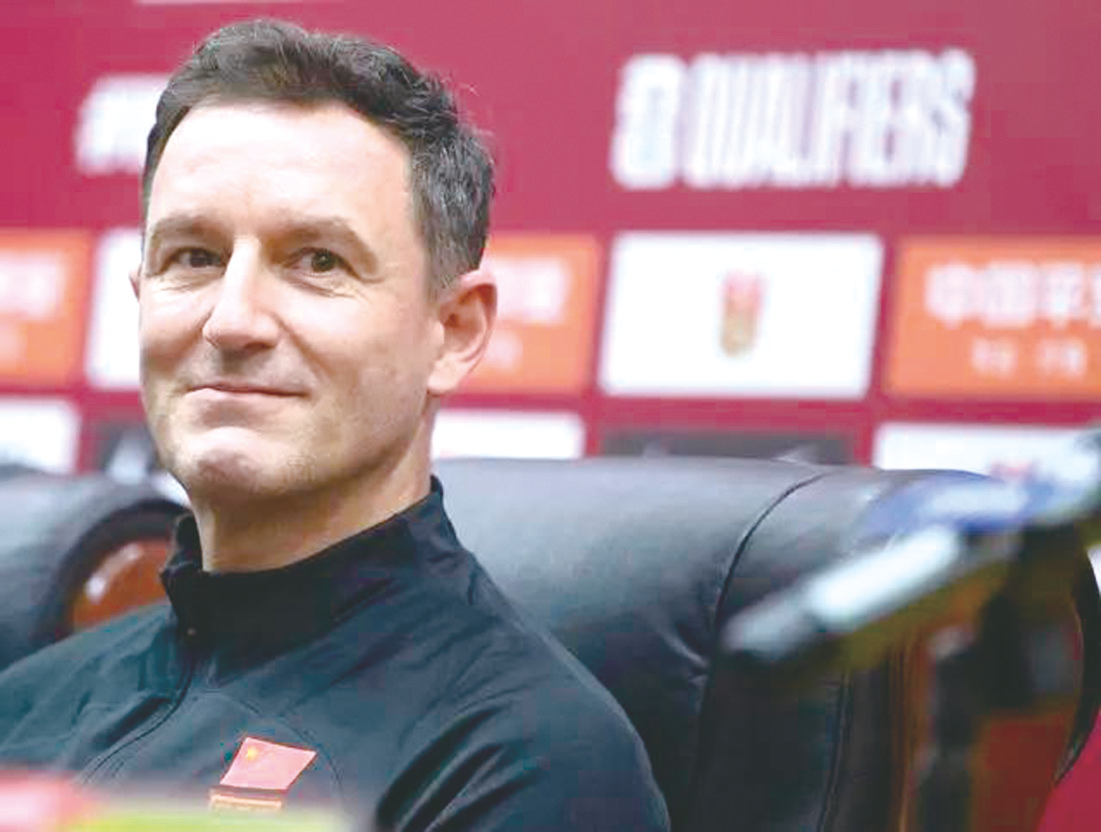 &nbsp;&nbsp;&nbsp;&nbsp;11月20日,中国队主教练扬科维奇在新闻发布