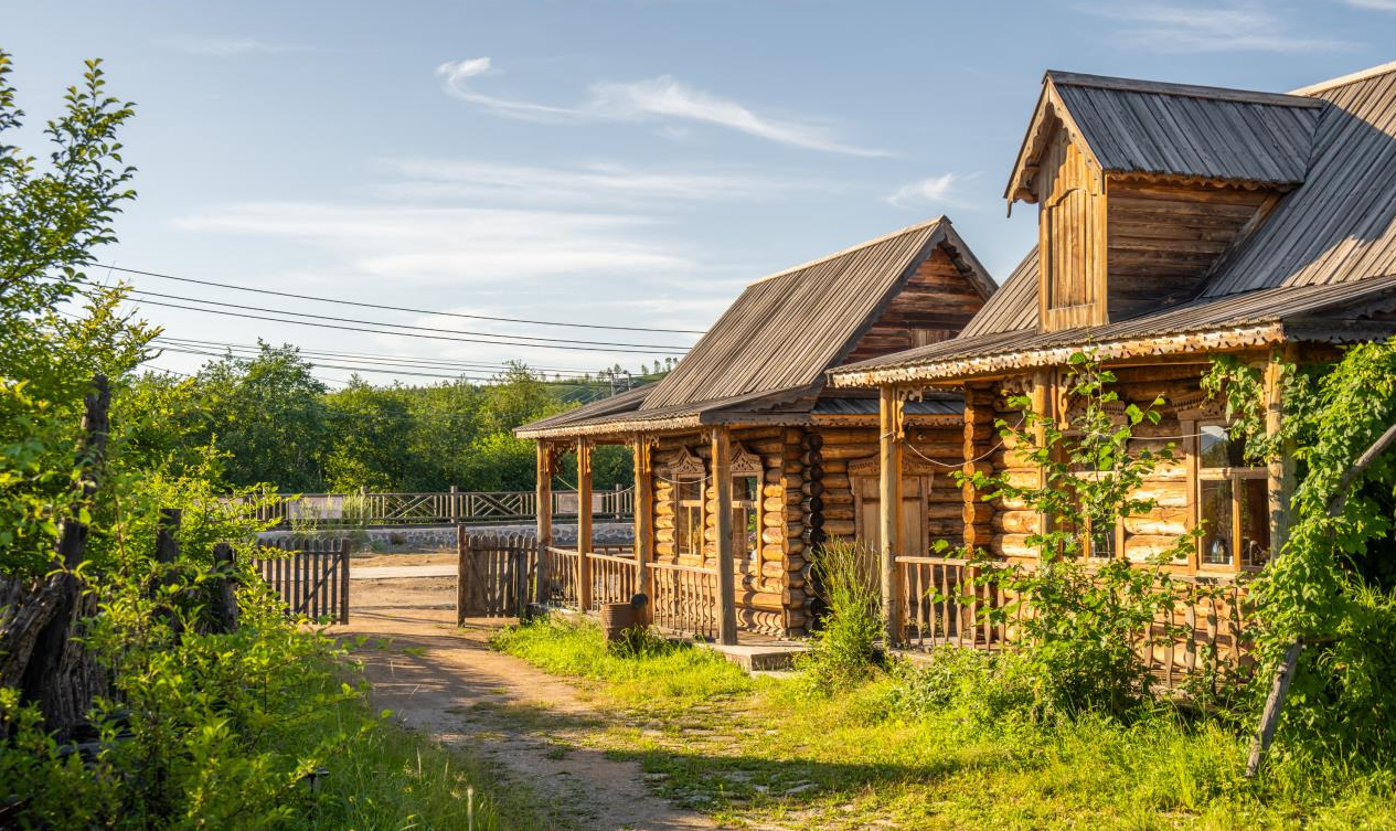 恩和俄罗斯族民族乡传统木刻楞结构民宿