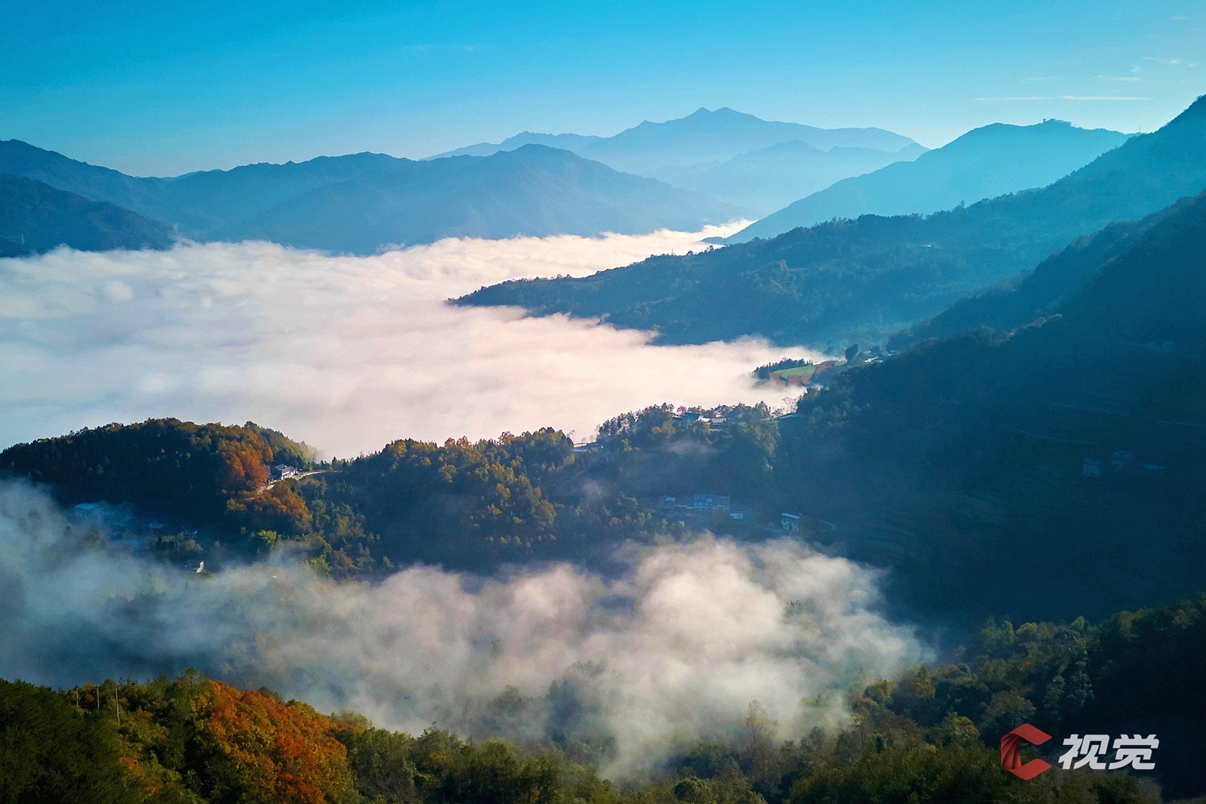 资阳市安岳县︱晨雾缥缈 水墨山乡"c视觉摄影师 张天富