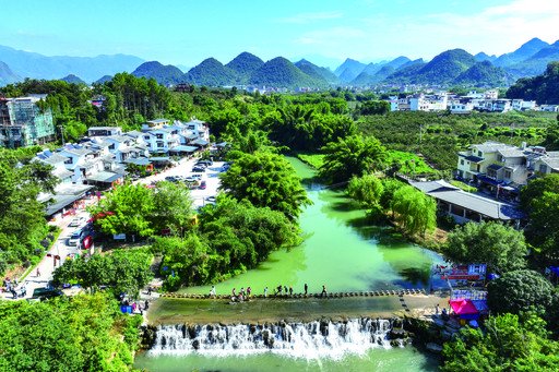 广西恭城红岩村风景区图片