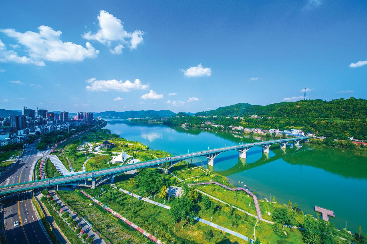 射洪市涪江湿地公园 (射洪市生态环境局供图)