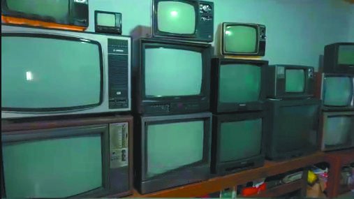 北京一村民家中收藏600台电视