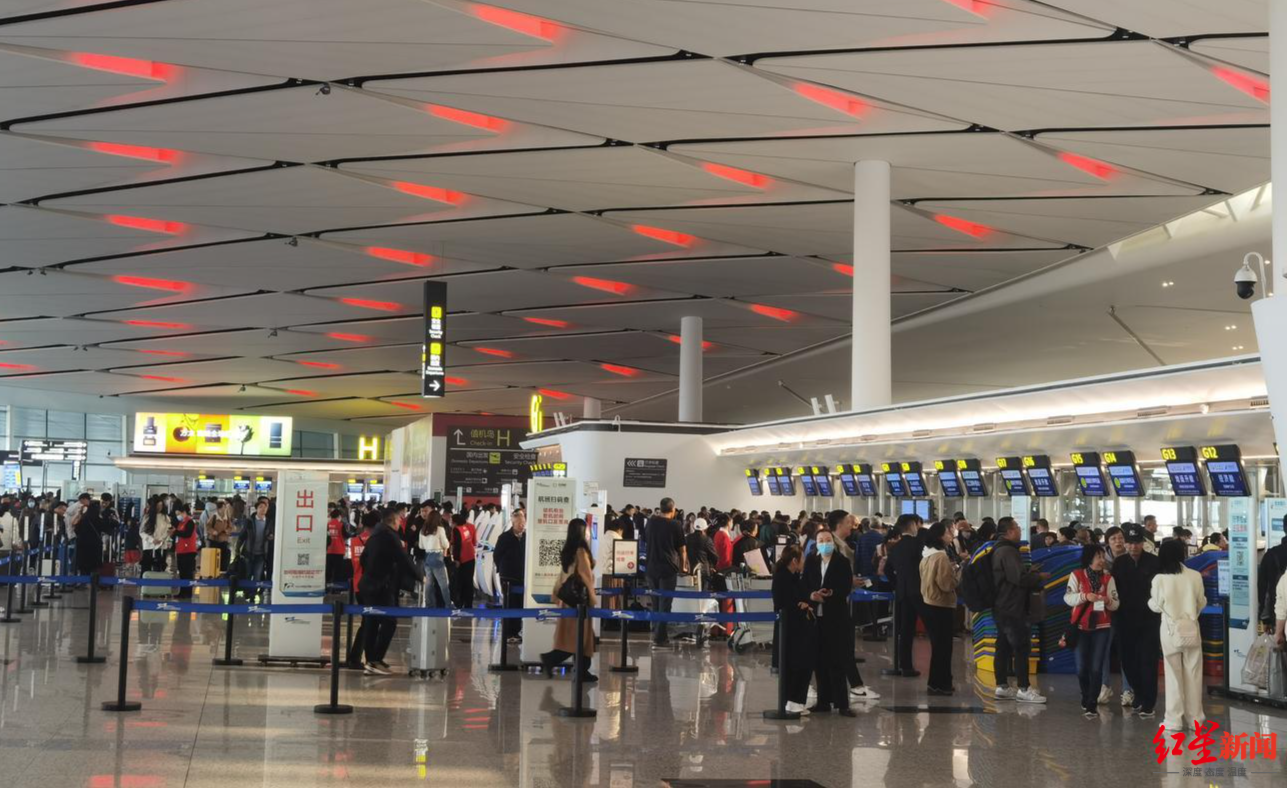 连跨三个千万级阶梯成都天府国际机场旅客吞吐量突破4000万人次