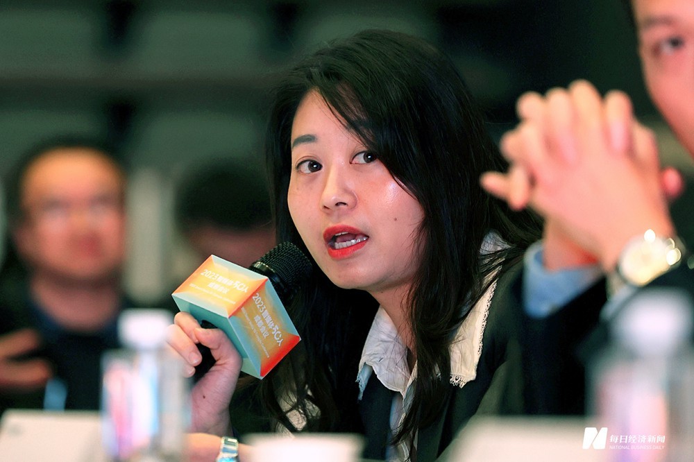 重庆华龙数智科技有限公司融媒体发展事业部副总经理李娅兰,强调了