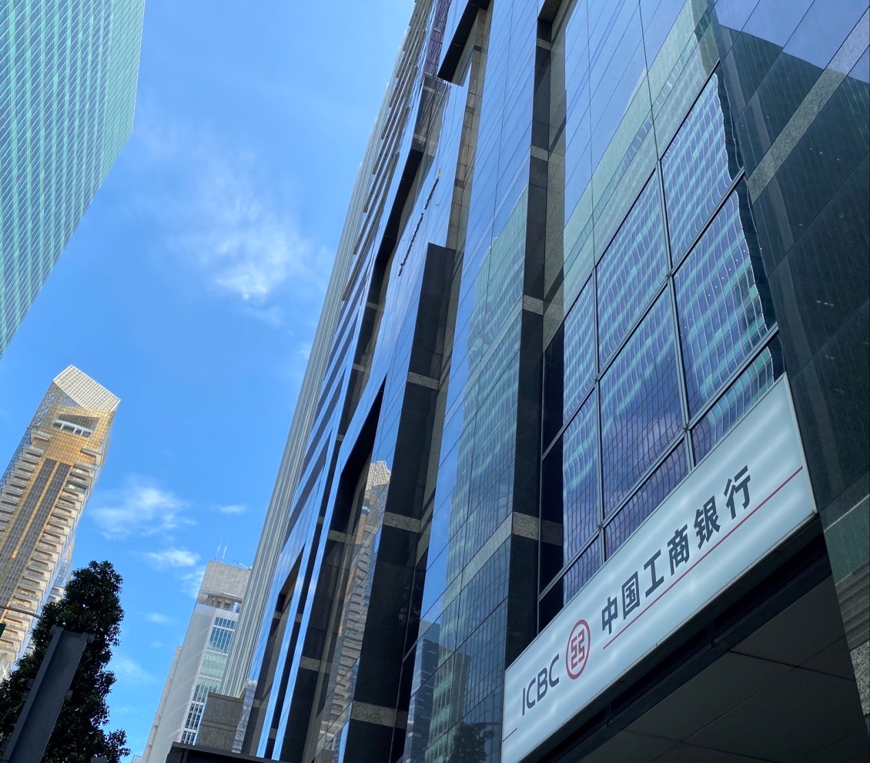 图为工商银行新加坡分行