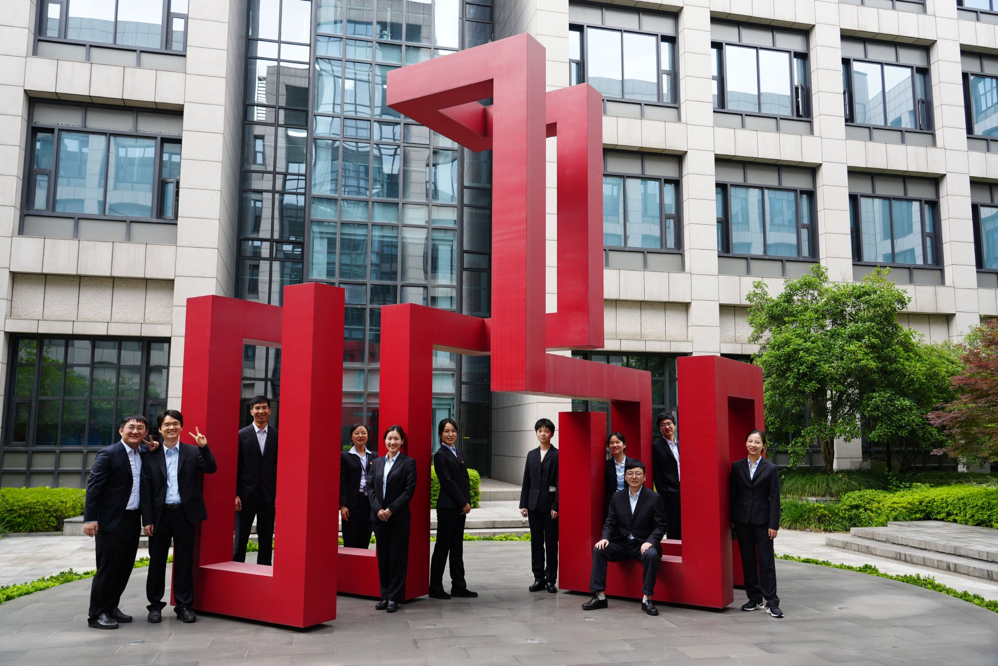 杭州卷烟厂青工跨岗位锻炼人员风采(仇超 摄)