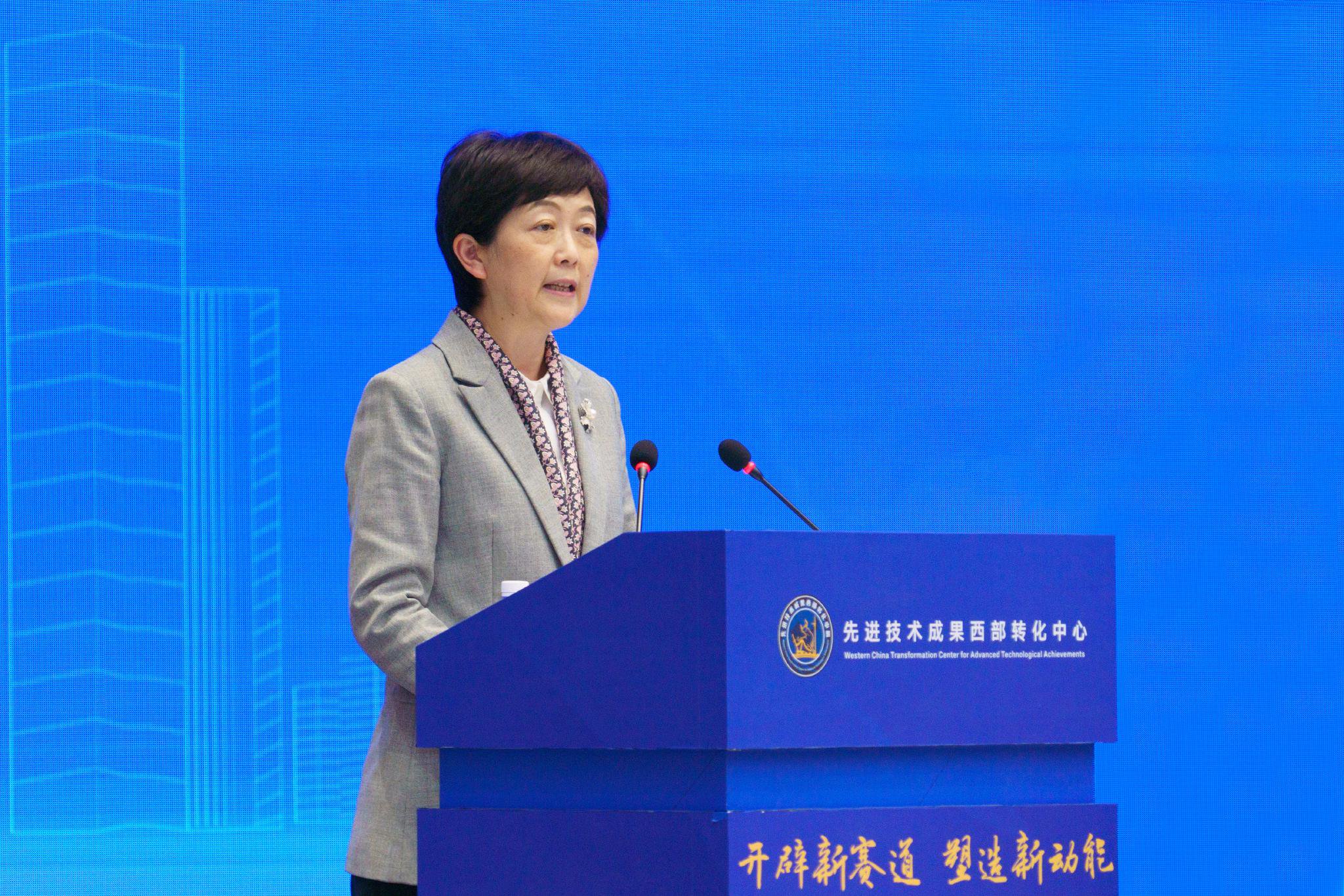 成都市委常委,常务副市长刘筱柳