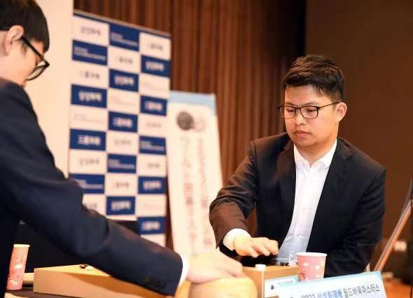 时隔一年,中国围棋队通过选拔遴选出辜梓豪,谢尔豪,丁浩,许嘉阳等精锐