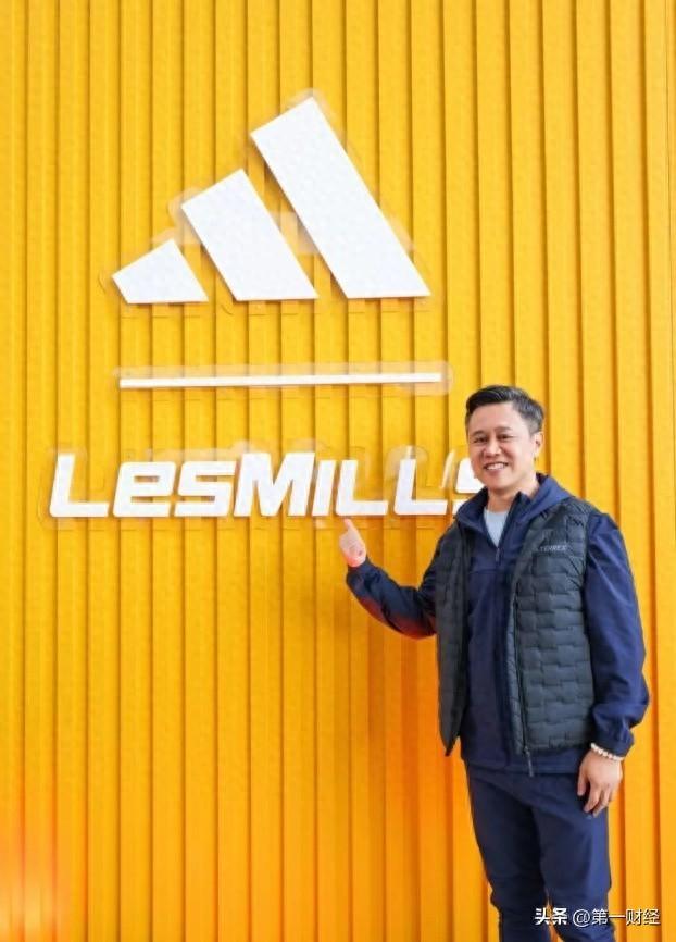 图为阿迪达斯大中华区董事总经理萧家乐