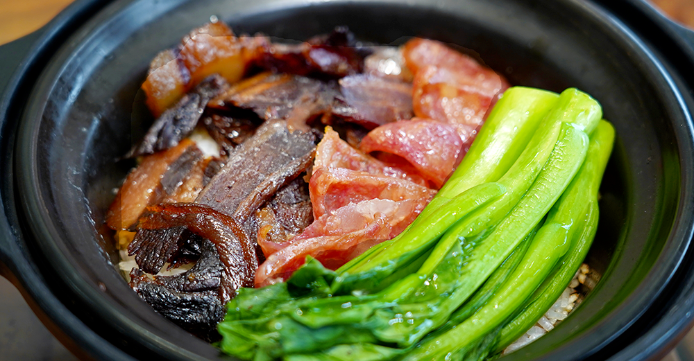 腊味煲仔饭.刘小滢 摄