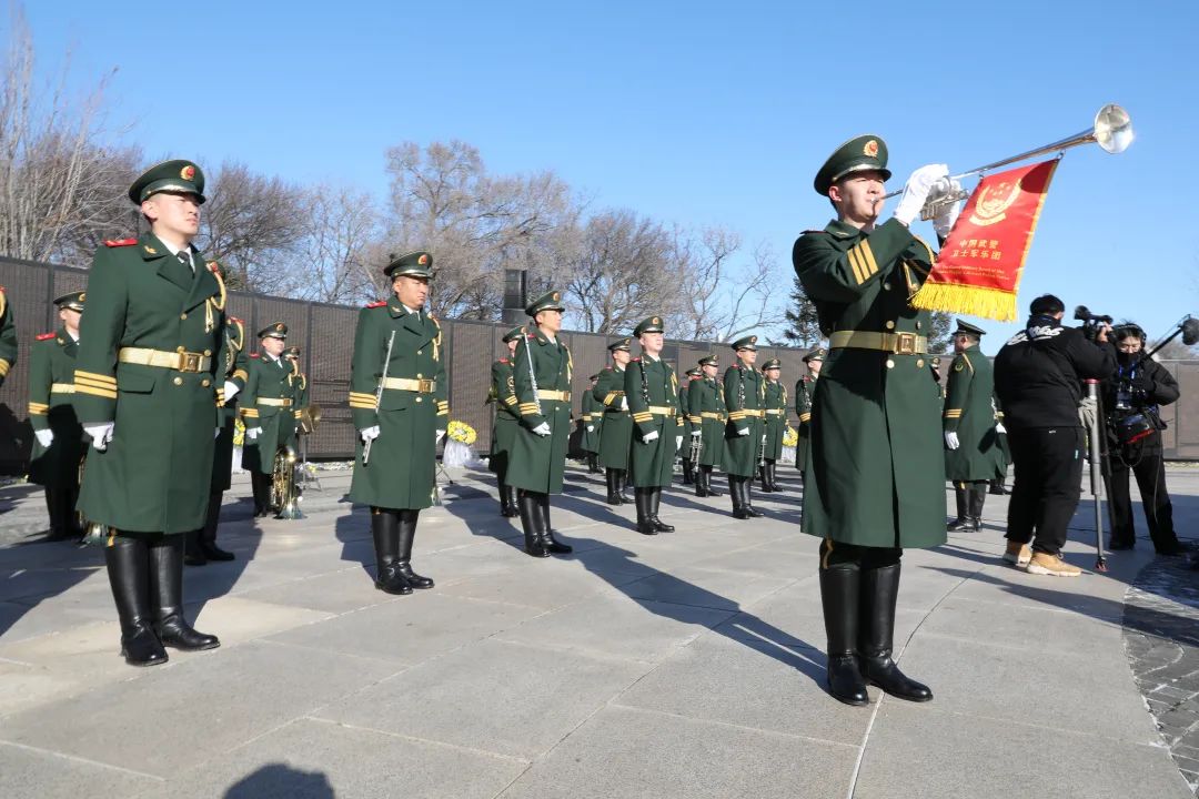 军乐迎英灵,英雄风雪归|武警_新浪财经_新浪网