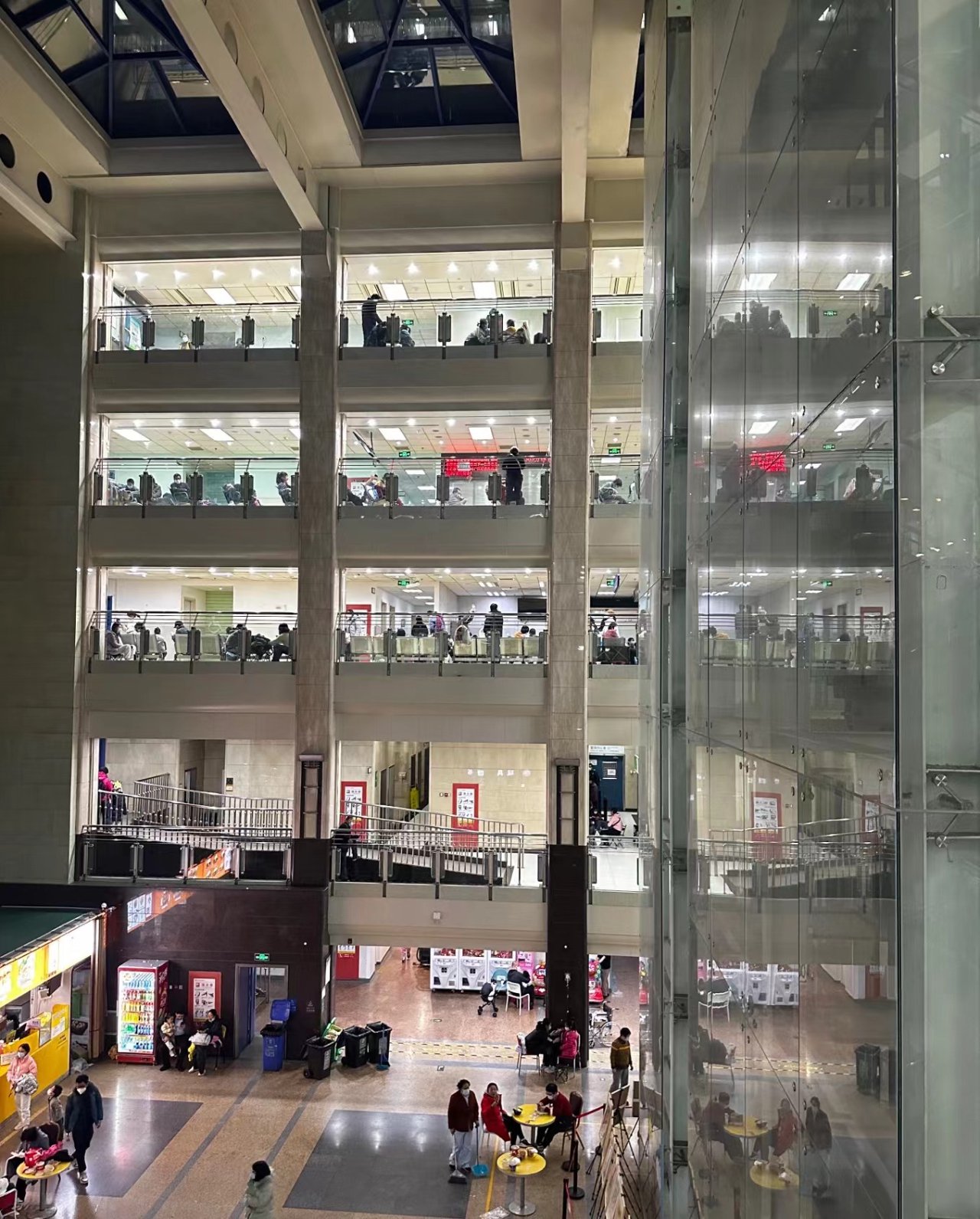 首都醫科大學附屬兒童醫院24小時專業跑腿服務	陪診跑腿服務海淀區號販子掛號電話，掛不上的都找我的簡單介紹