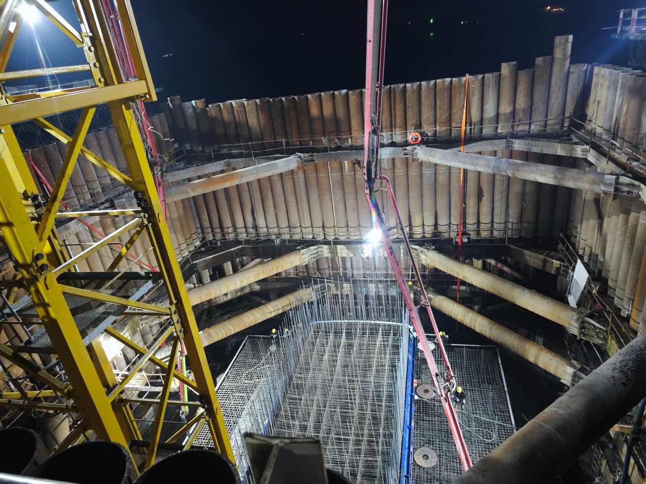 湖北宜城汉江特大桥中主墩二级承台及首节墩身浇筑完成|湖北省_新浪