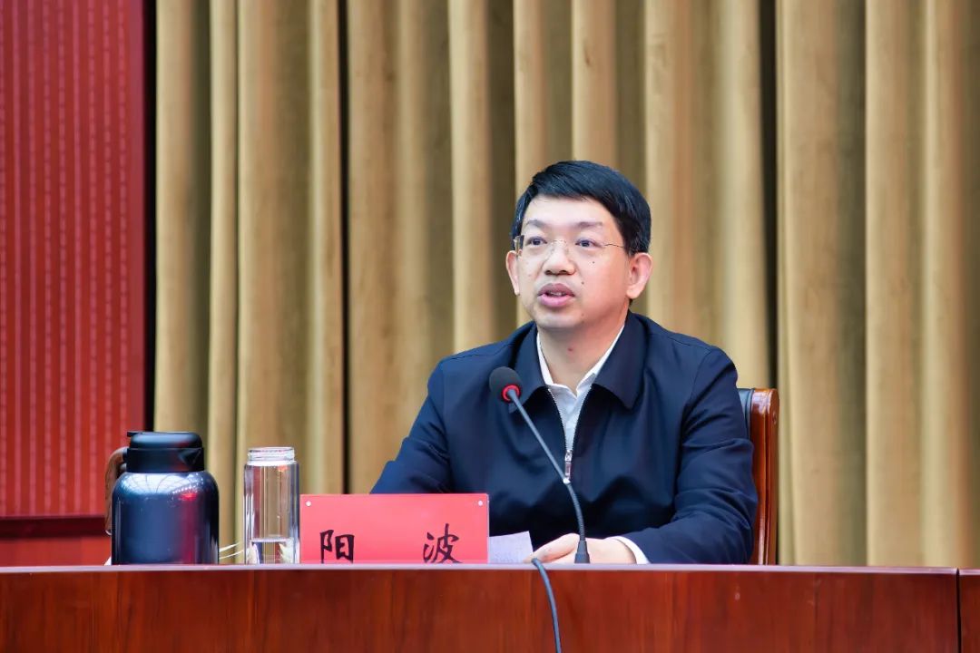 房山区领导带队到区纪委监委调研座谈