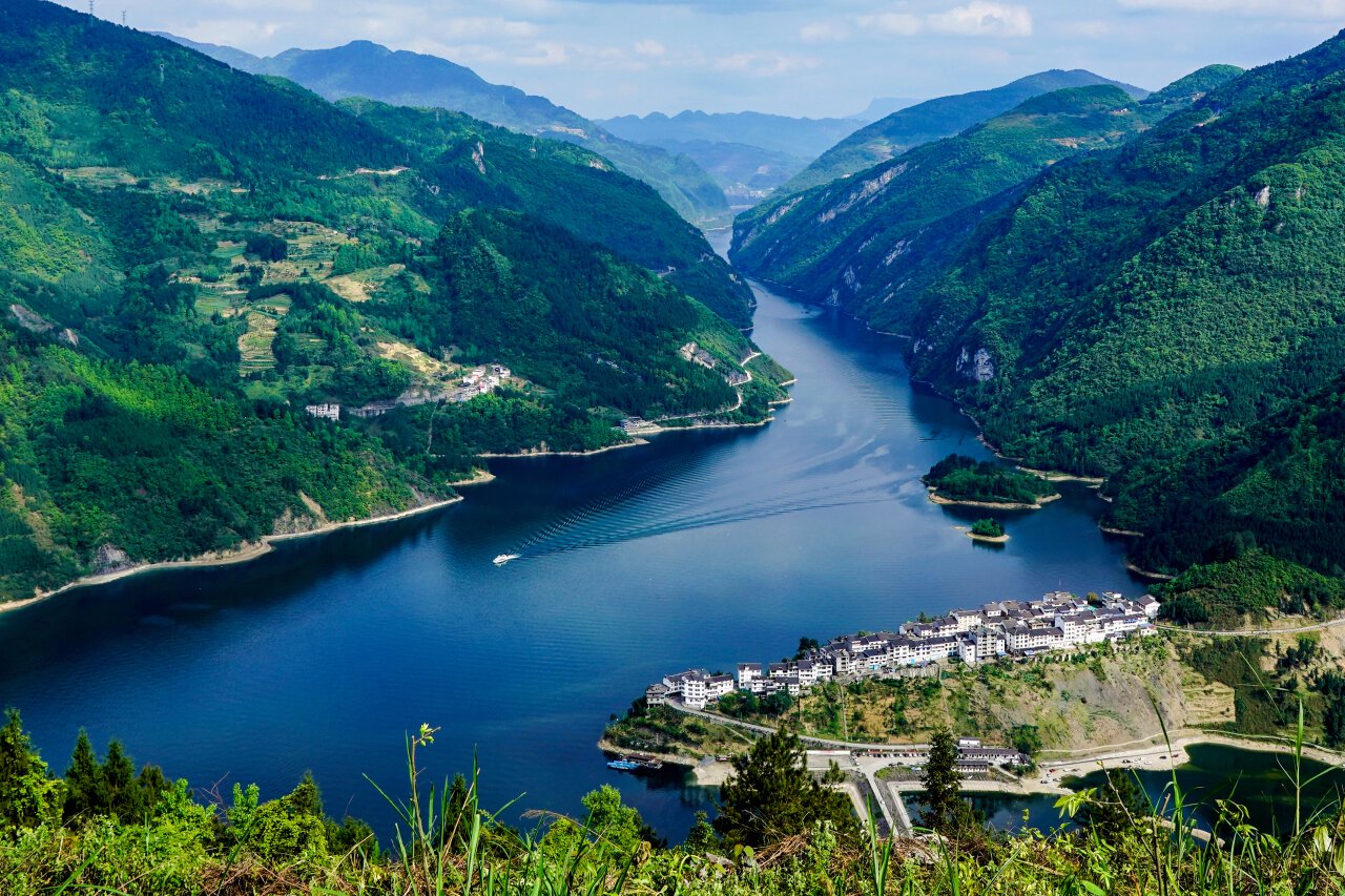 重庆彭水县走好生态强县路——绿水青山富武陵|重庆市_新浪财经_新浪