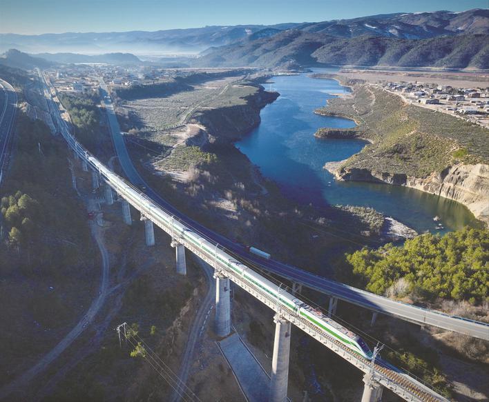 丽江至香格里拉铁路开通运营|丽江市_新浪财经_新浪网