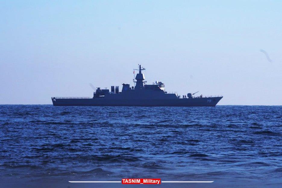 突发！航班落地后撞上机场廊桥 东航致歉v9.6.3 官方安卓版