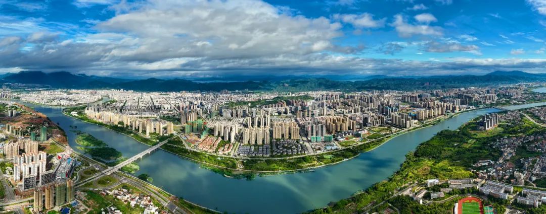 河源市区航拍图