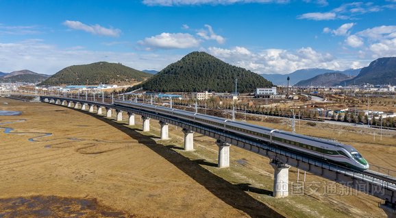 9年奋战天路通云岭|哈巴雪山_新浪财经_新浪网