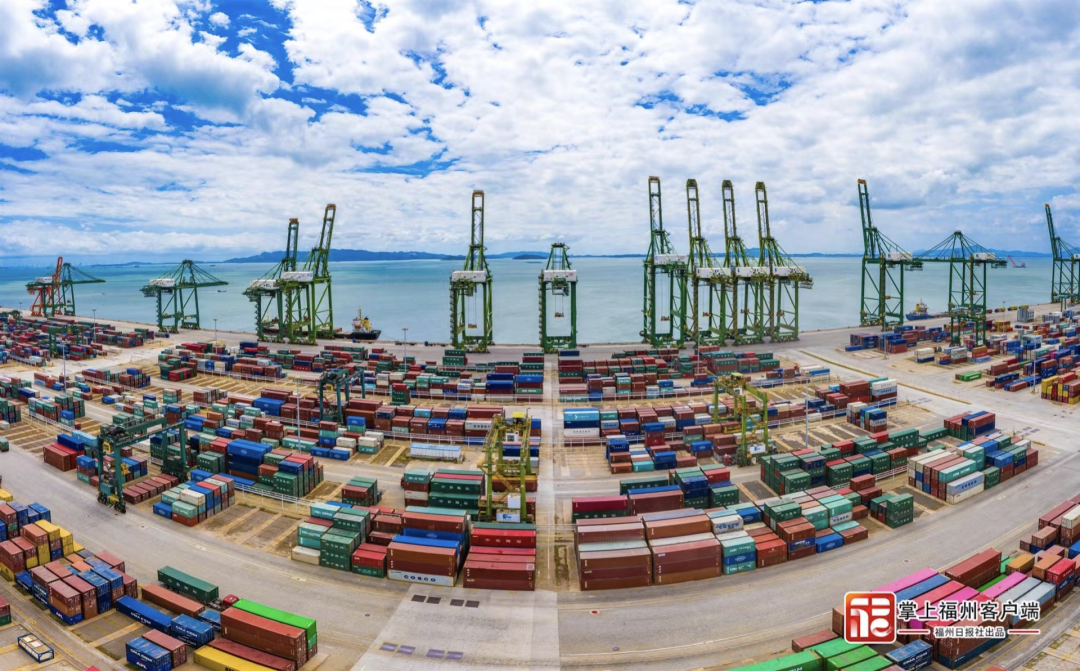 江阴港.林双伟 摄