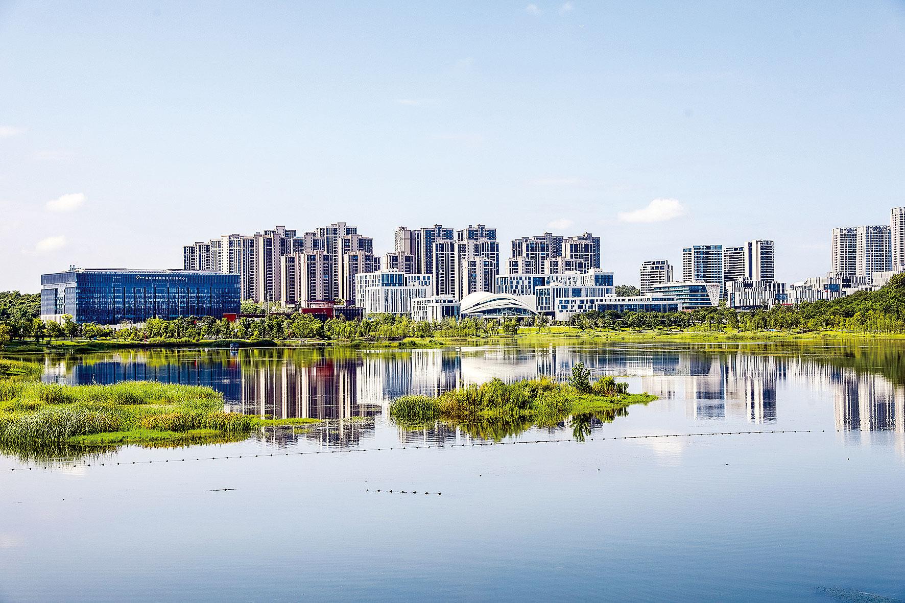 四川天府新区兴隆湖 周勇良 摄