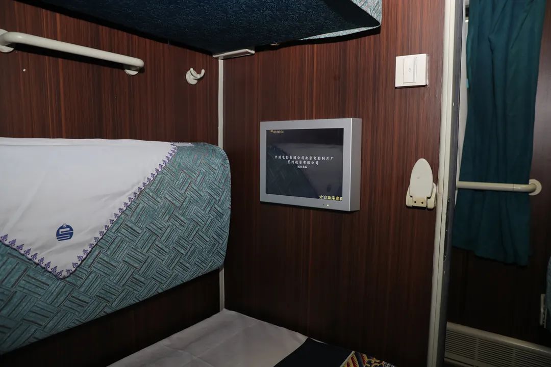 "阿克苏号"列车内部设施.来源:新疆铁路