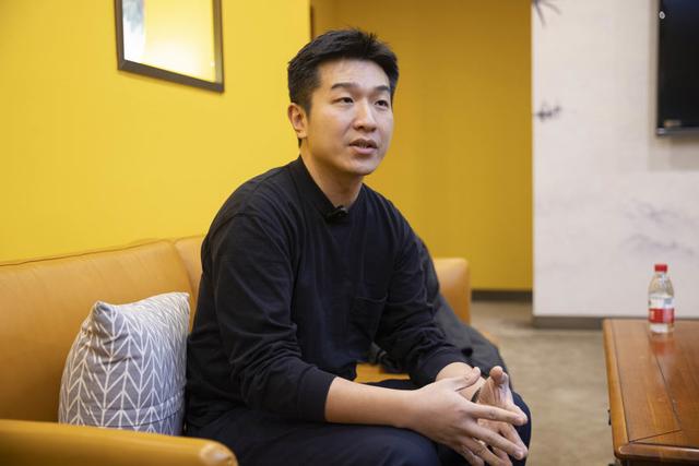 导演申奥 赖鑫琳 摄