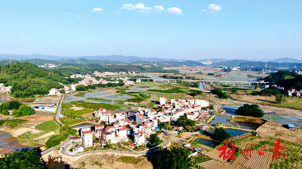 万秀区美丽村庄 万秀区委宣传部供图(资料图)