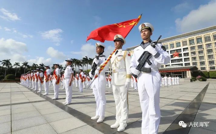 南部战区海军某基地举行2023年度冬季士兵退伍仪式