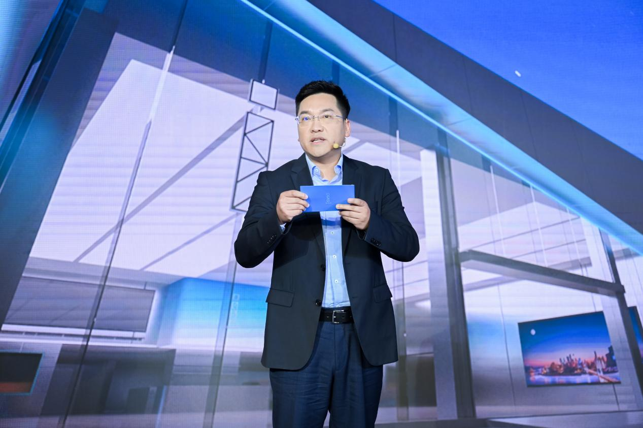 广汇汽车服务集团股份公司总裁助理兼新能源事业部总经理彭松讲话.