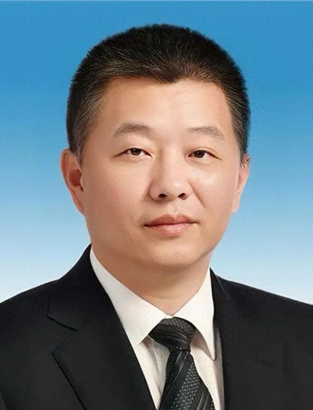 刘鑫(资料图)经查,刘鑫丧失理想信念,背弃初心使命,无视中央八项规定