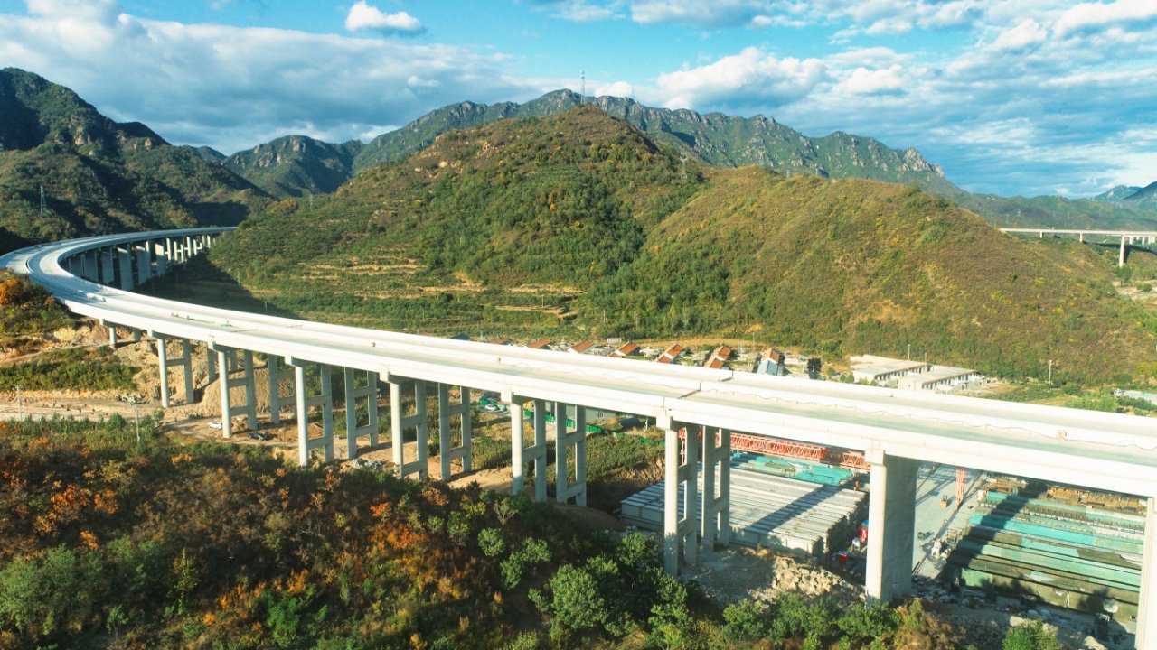 承平高速南火道特长隧道双洞贯通|高速公路_新浪财经_新浪网