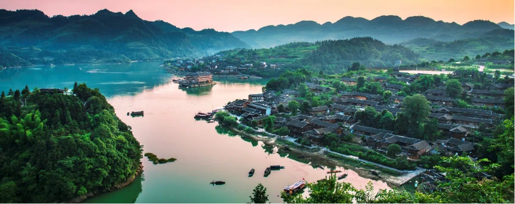 成为重庆第五个市级历史文化名城,同时还设立酉阳河碧津桥,酉阳建华