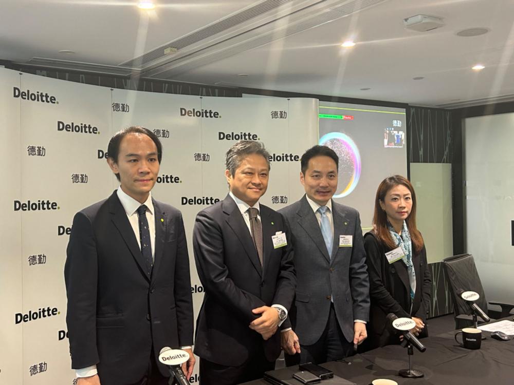 德勤:香港目前已有超90宗上市申請,明年IPO募資額料達1000億港元 - 新浪香港