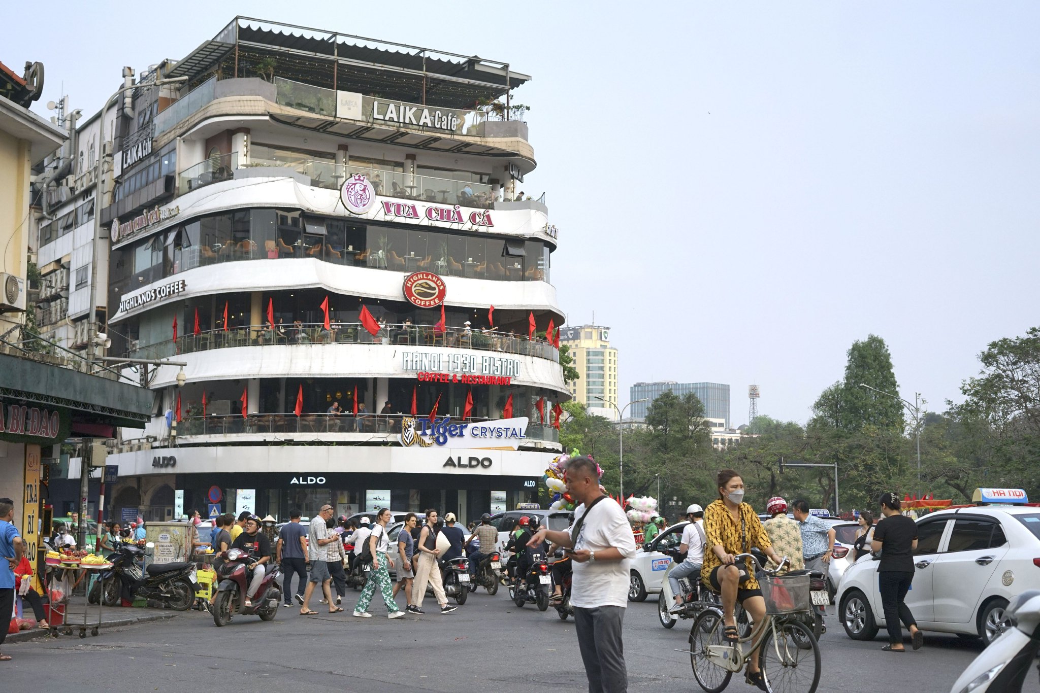 越南河内市区12个区图片