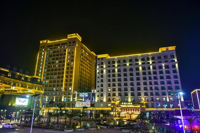 ▲魏家的新锦江酒店和亨利大酒店