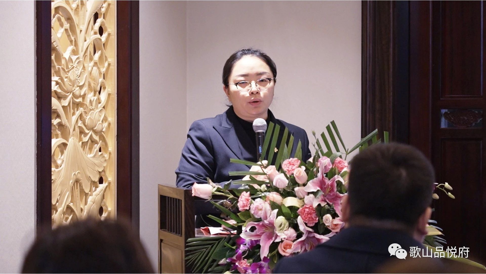 此後,綠城物業集團天津公司副總經理陳榮香也登臺發言.