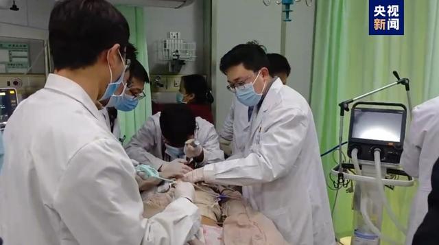 深夜突发!甘肃发生6.2级地震,已造成至少17人死亡,已发生余震140次