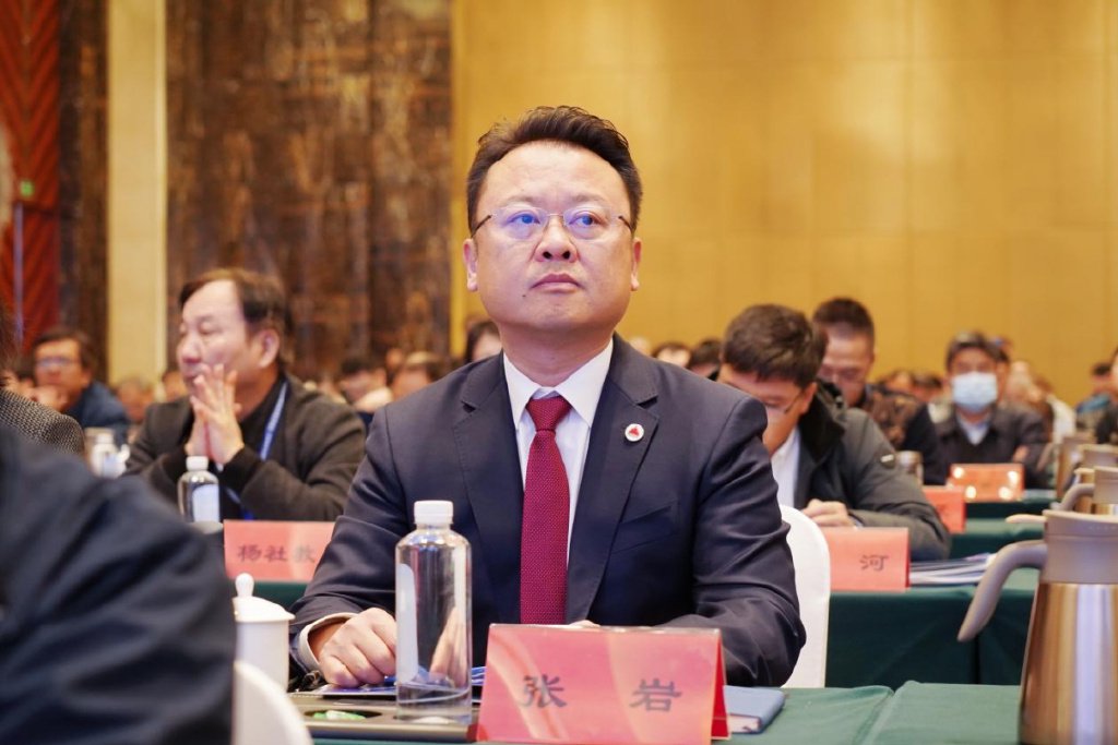 本次会议中,中国特种设备检验协会宣布聘请普瑞泰格(中国)董事长张岩