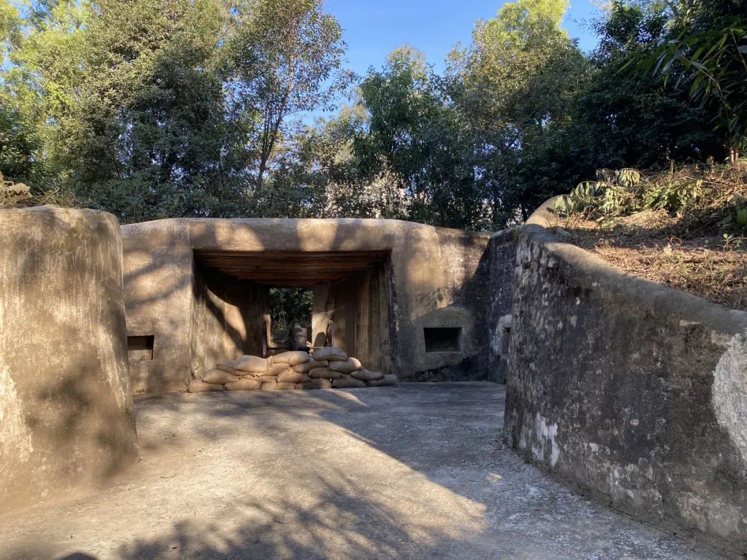 狮岗-叶挺独立团练兵场遗址(狮岗炮台旧址)