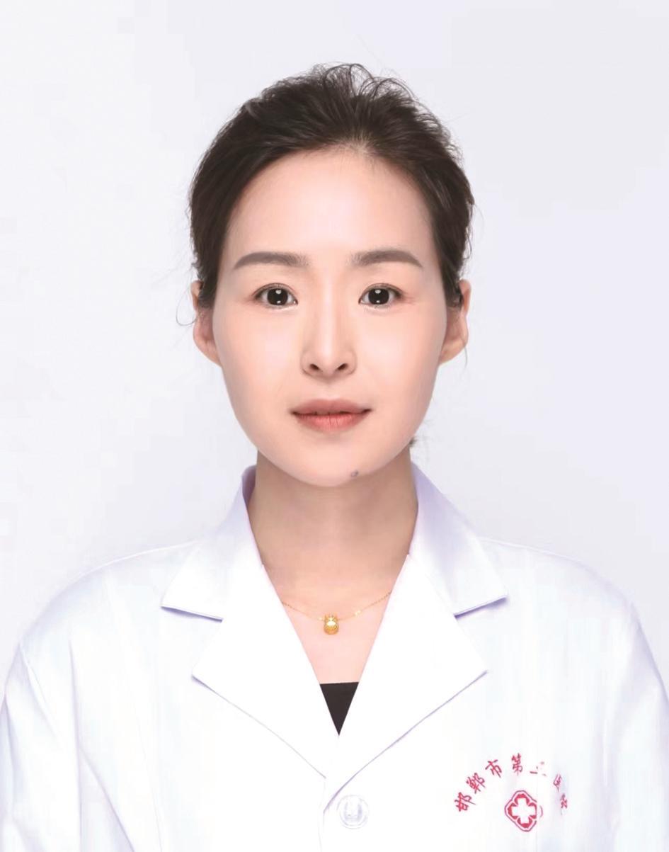 程月樱 邯郸市第三医院视光学专科高级验光师,国家一级验光技师,全国
