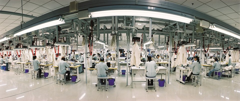 江苏舜天服装生产线&nbsp;公司供图