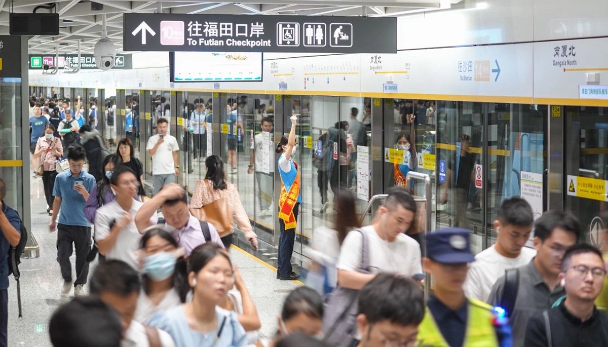 2023城轨报告:郑州地铁里程大涨,深圳地铁日客流破千万|郑州市|有轨电车|河南省|轨道交通|人次_手机新浪网