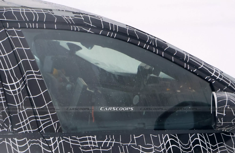 预计2025年推出 全新一代宝马iX3车型路试谍照曝光