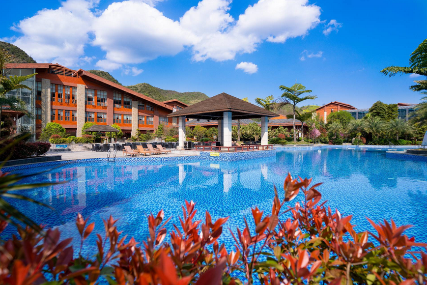 落别龙井生态温泉度假区 摄影/田杨涛