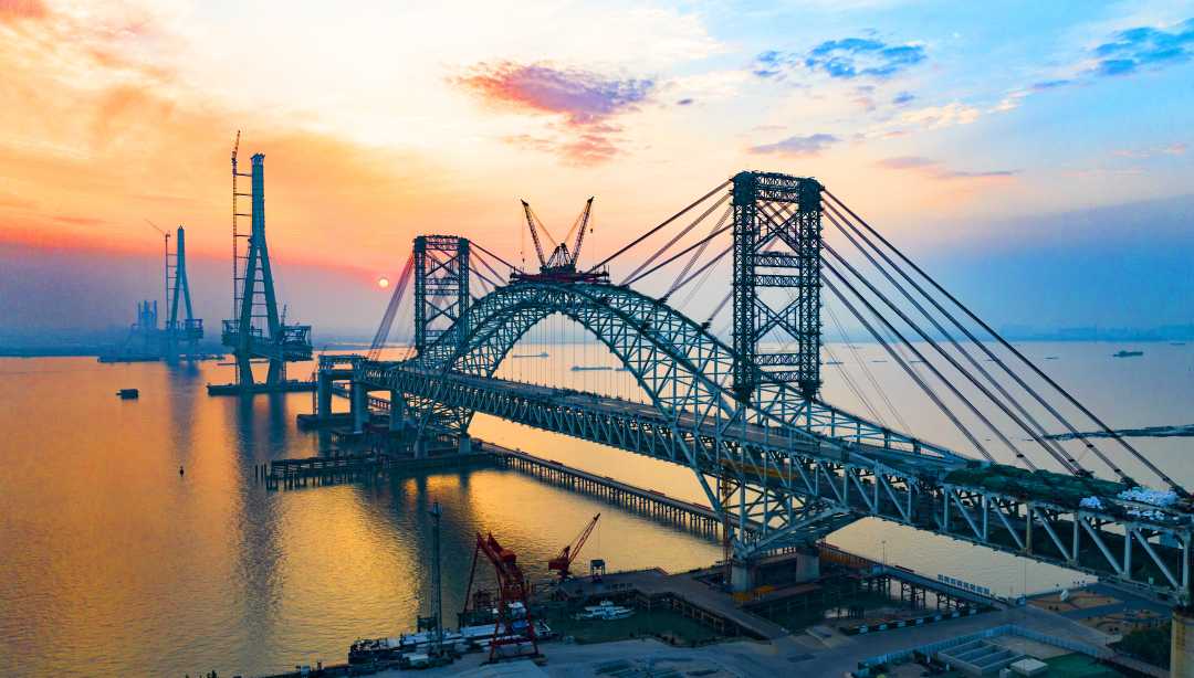 常泰长江大桥新年建设忙|斜拉桥_新浪财经_新浪网