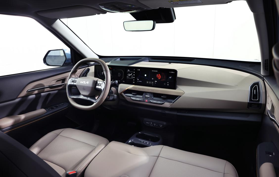 起亚ev5内饰设计. 悦达起亚供图 华龙网发