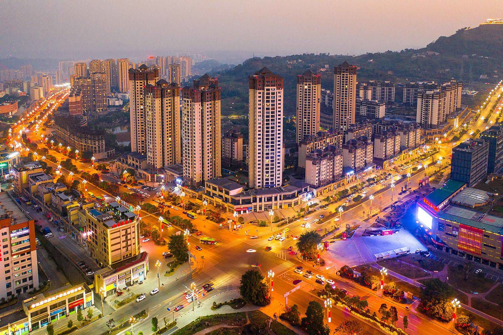 04|合江县城新区灯火璀灿.05|夜幕下的合江长江二桥.