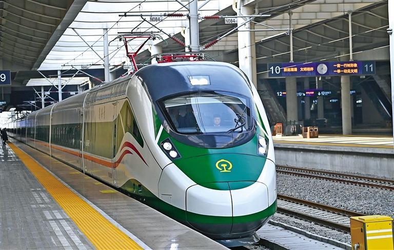 新型"复兴号"列车上线运行|列车_新浪财经_新浪网
