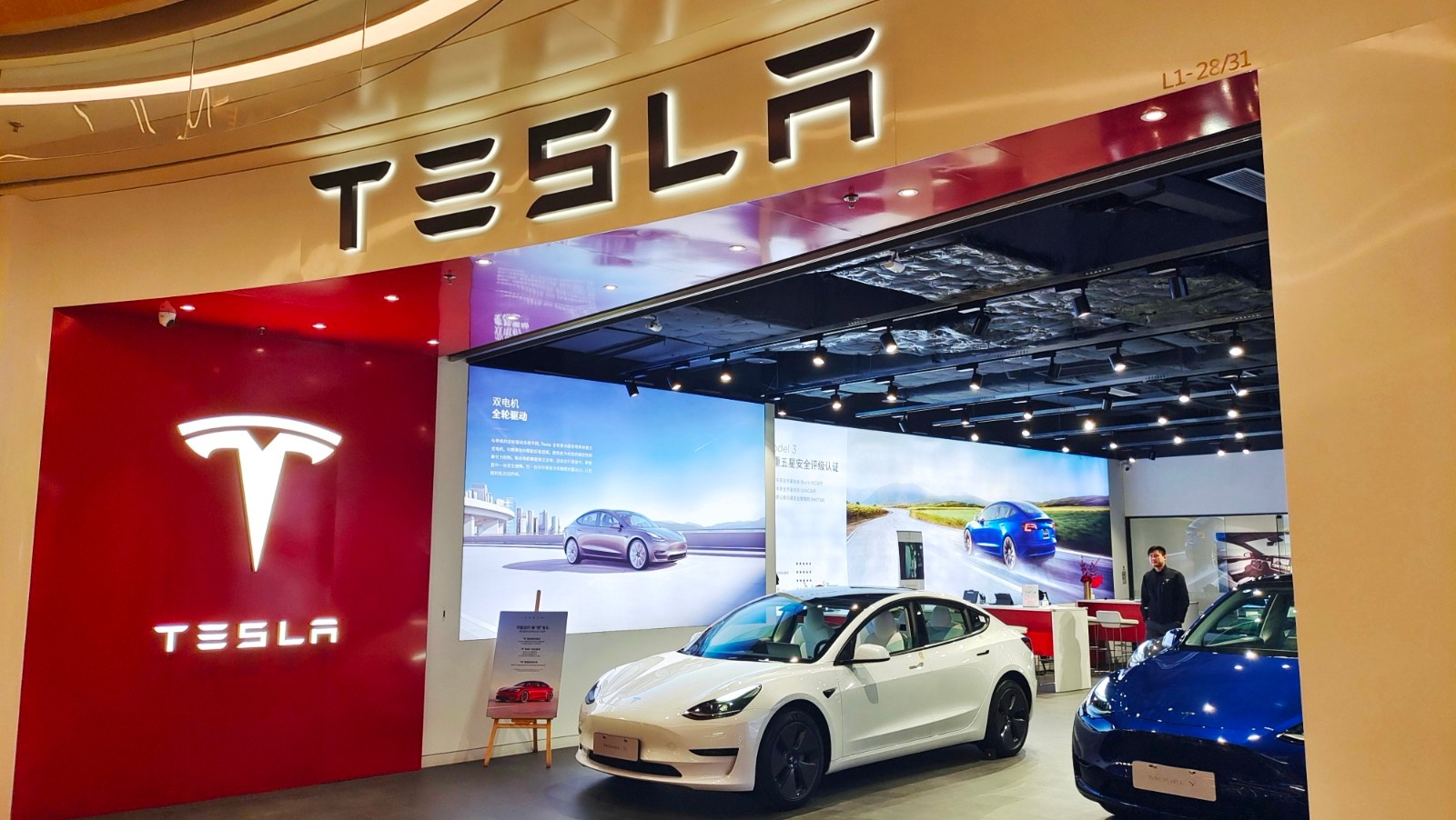 特斯拉新年再降价!汽车市场"内卷"继续|特斯拉_新浪财经_新浪网